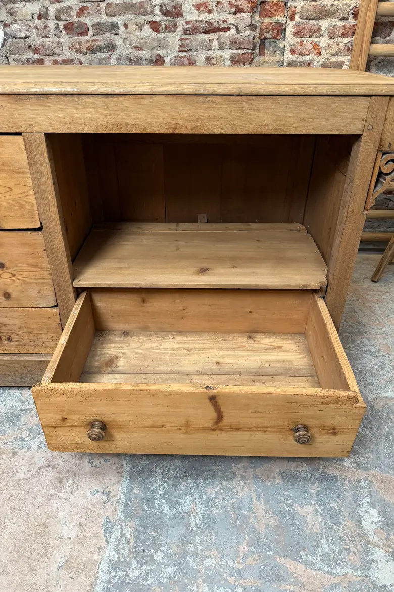 Ancien comptoir de boutique en chêne – fin XIXᵉ