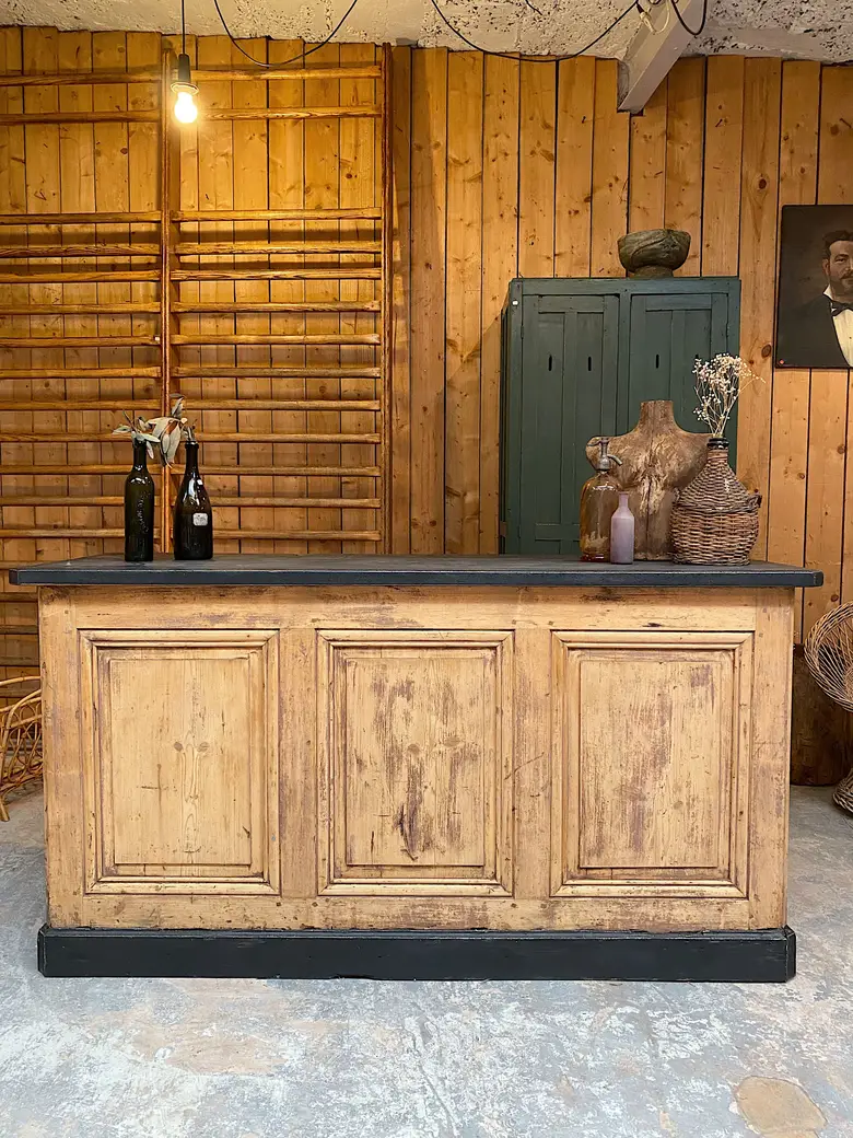 Ancien comptoir de café en sapin Début XXème