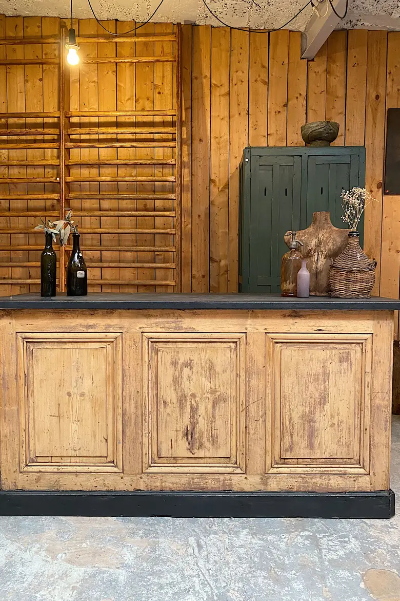 Ancien comptoir de café en sapin Début XXème