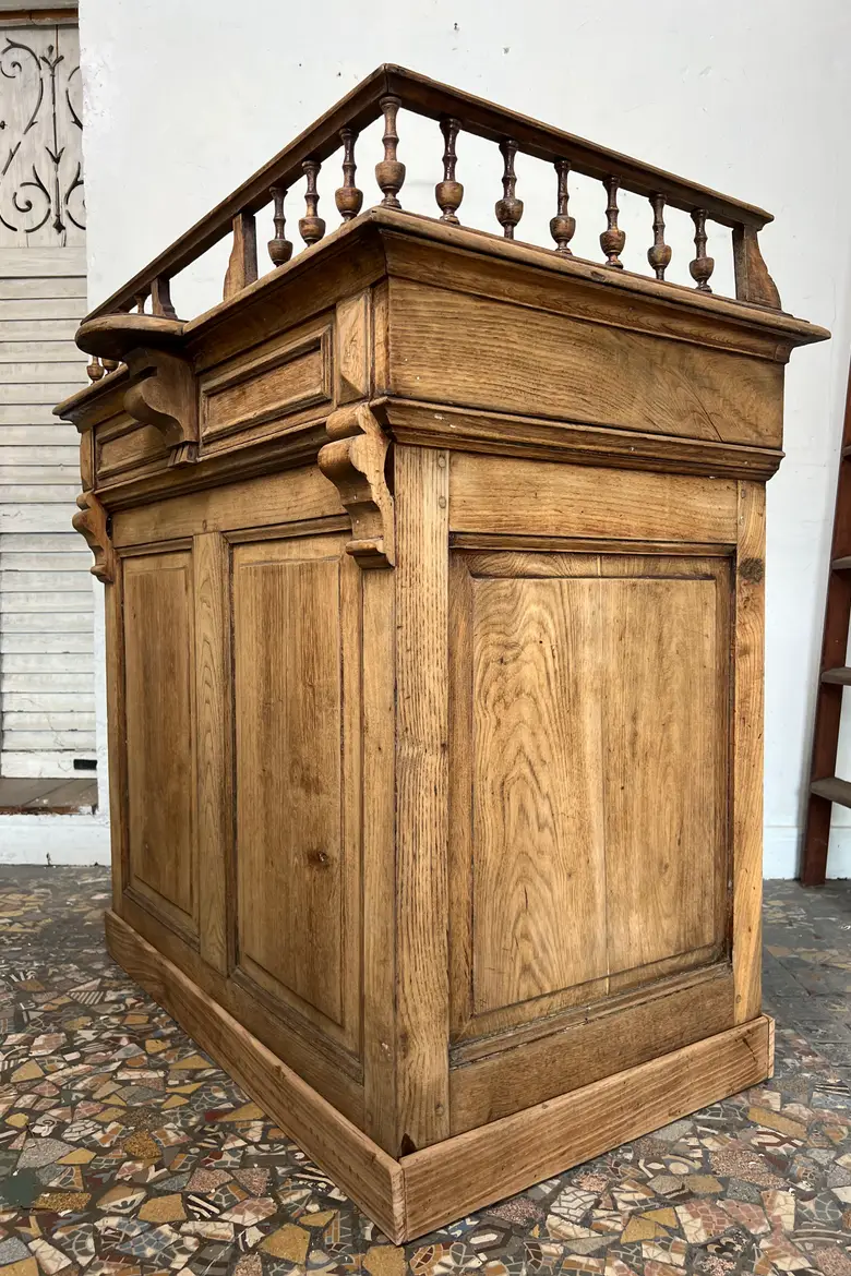 Ancien comptoir de caisse Napoléon III en chêne