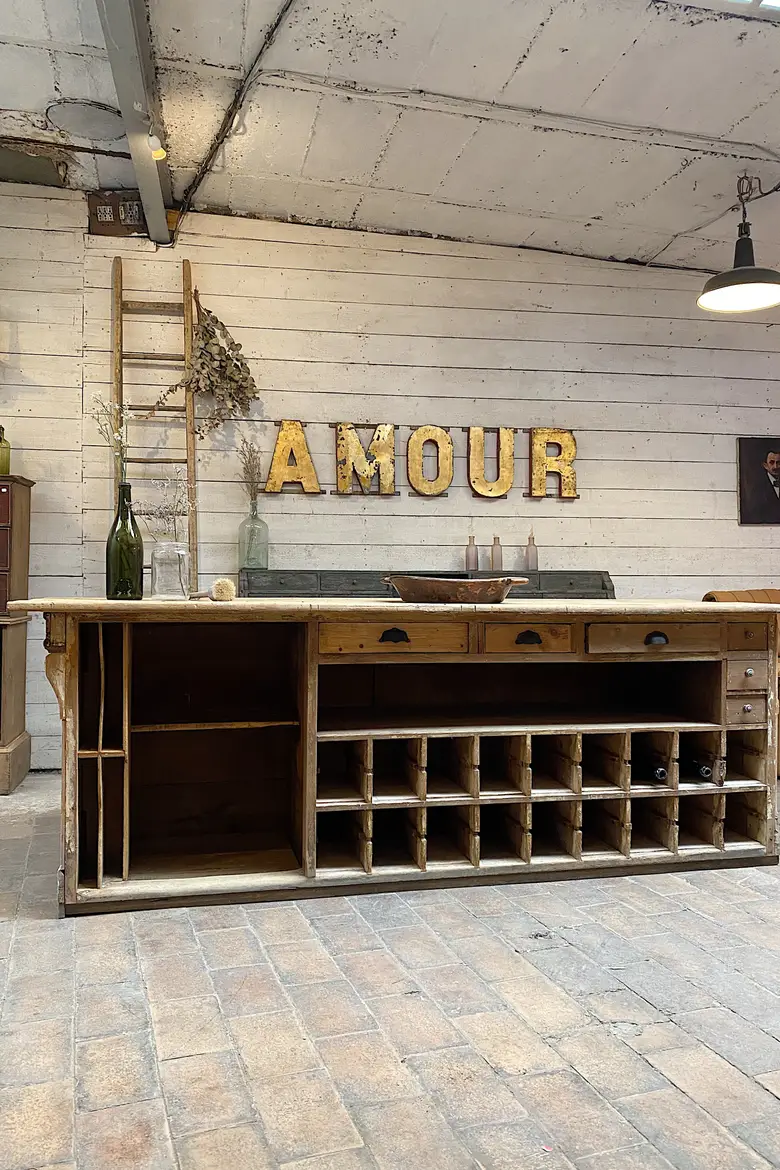Ancien comptoir de caviste en bois Début XXème
