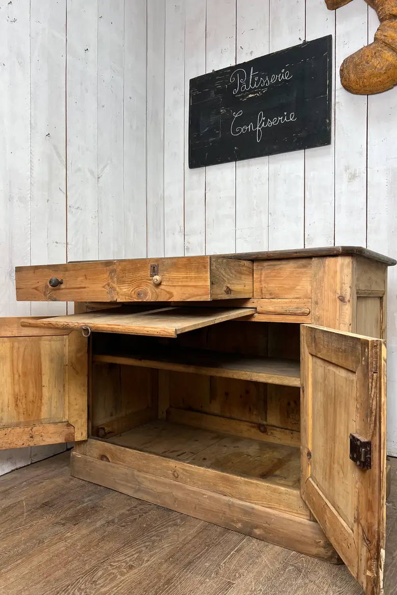 Ancien comptoir de commerce