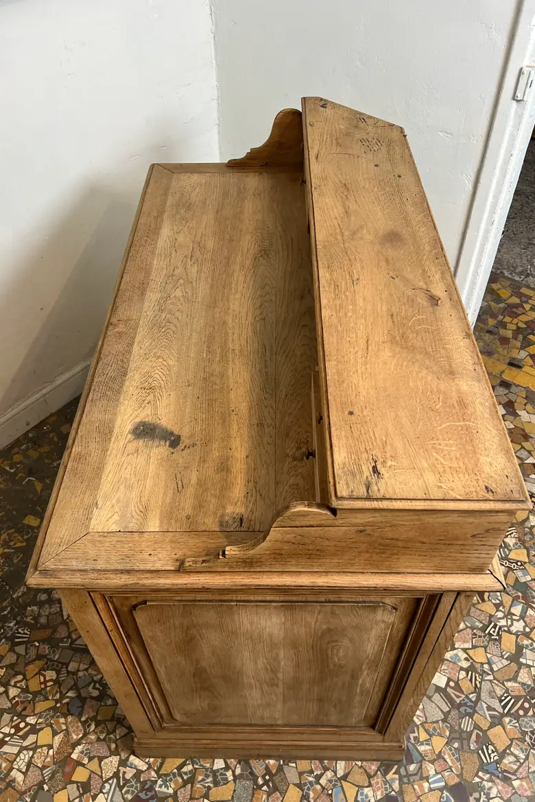 Ancien comptoir de commerce en chêne – début XXe