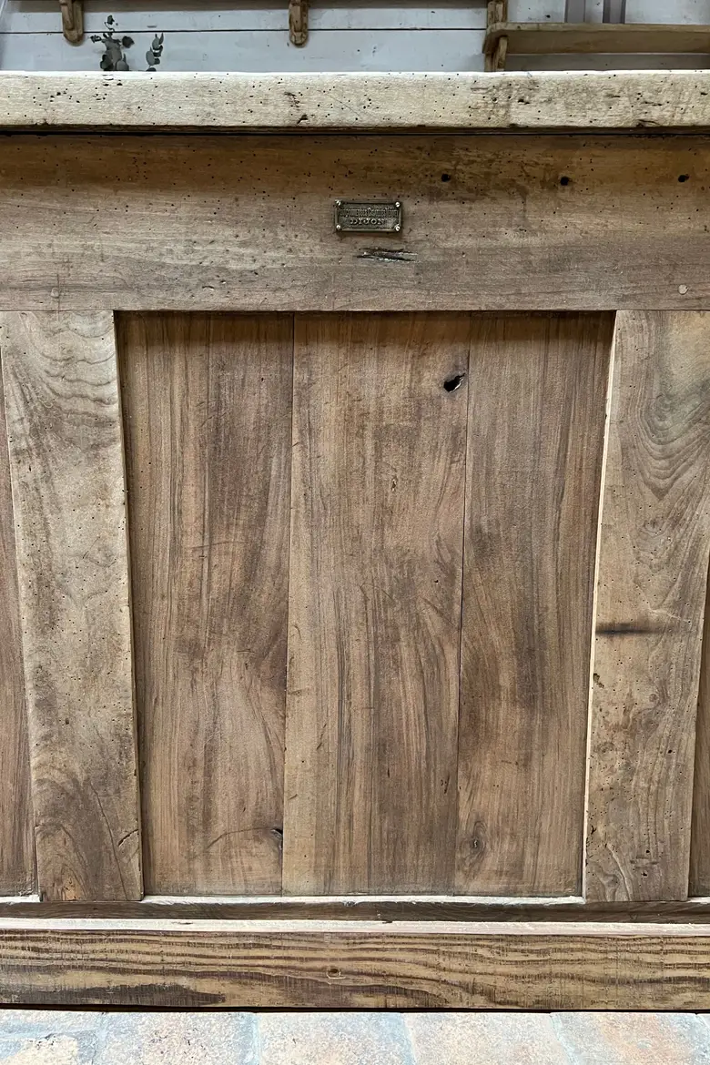 Ancien comptoir de garage en noyer Début XXème