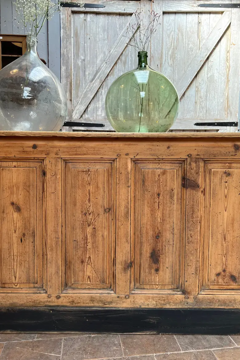 Ancien comptoir de magasin en sapin Début XXème