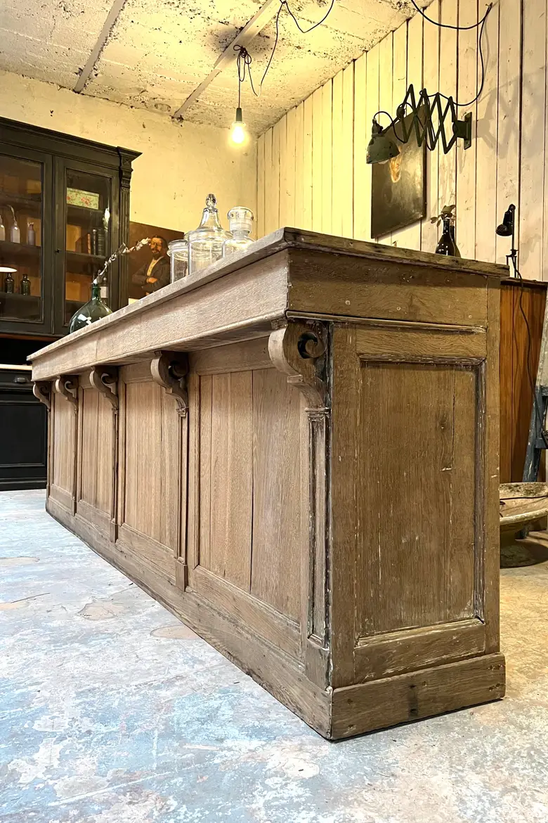 Ancien comptoir de mercerie en chêne Début XXème
