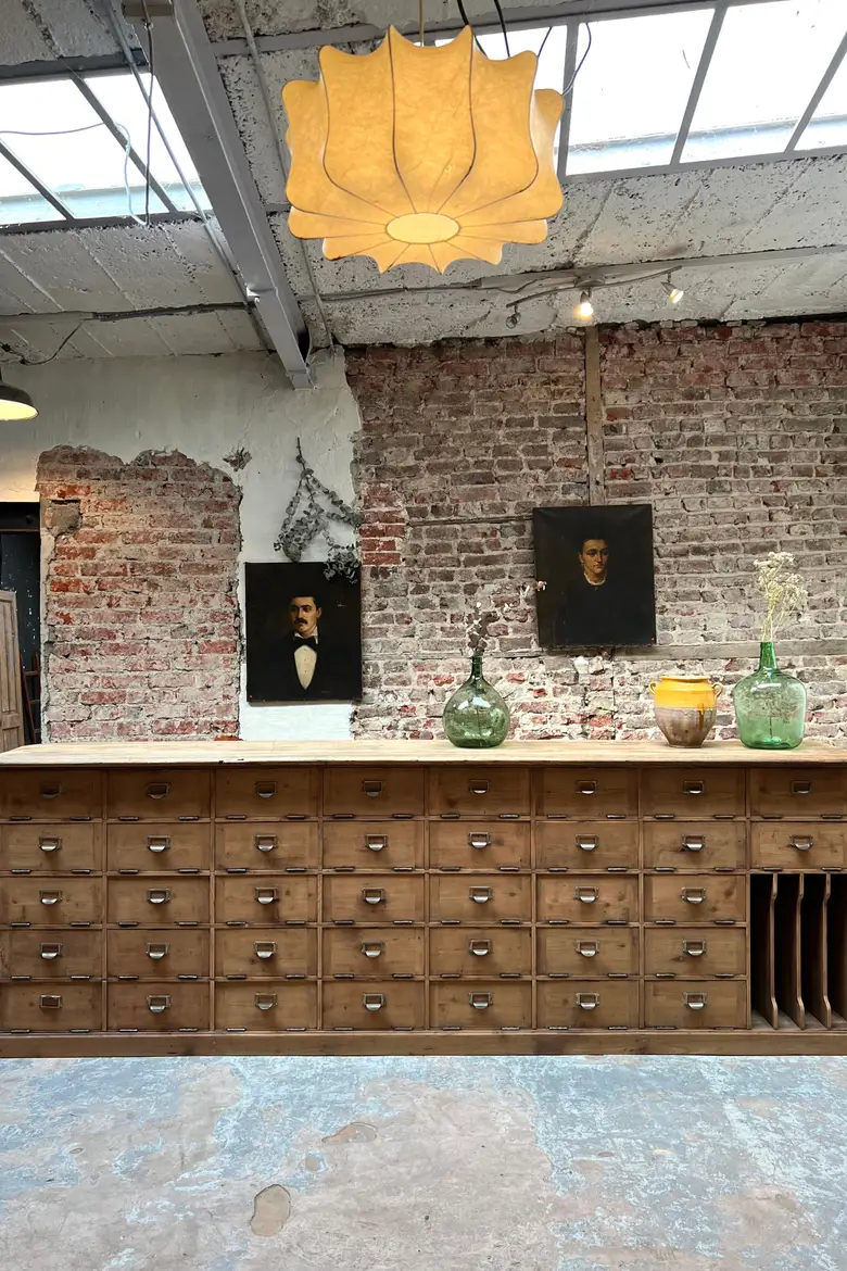 Ancien comptoir de notaire en bois Début XXème