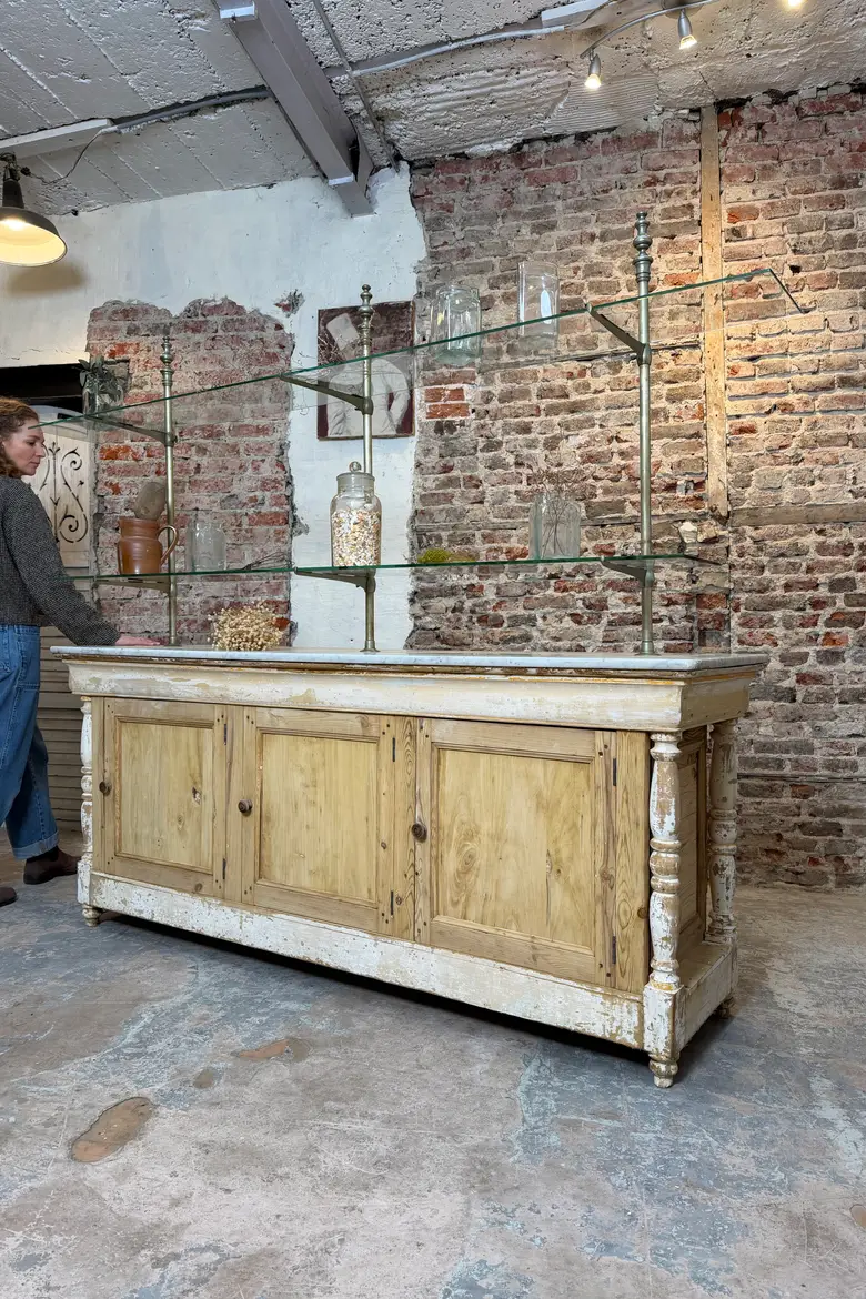 Ancien comptoir de pâtisserie – XIXe