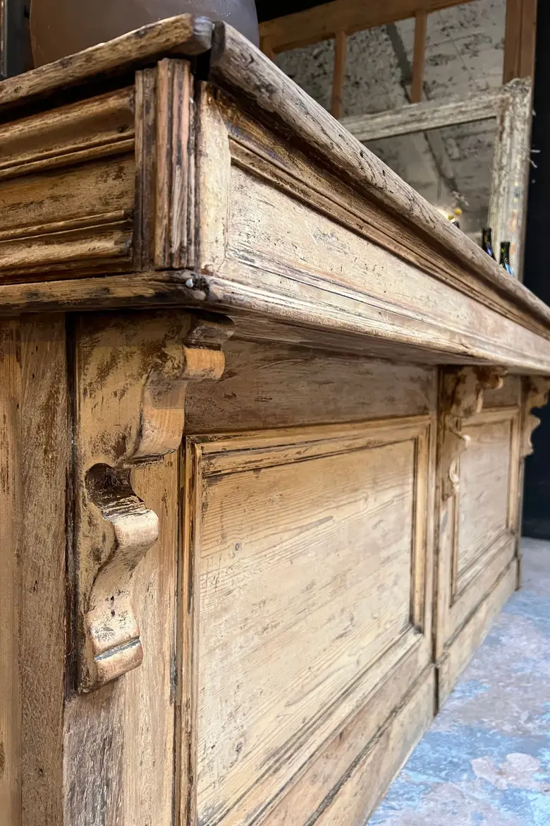 Ancien comptoir de quincaillerie en bois Début XXème