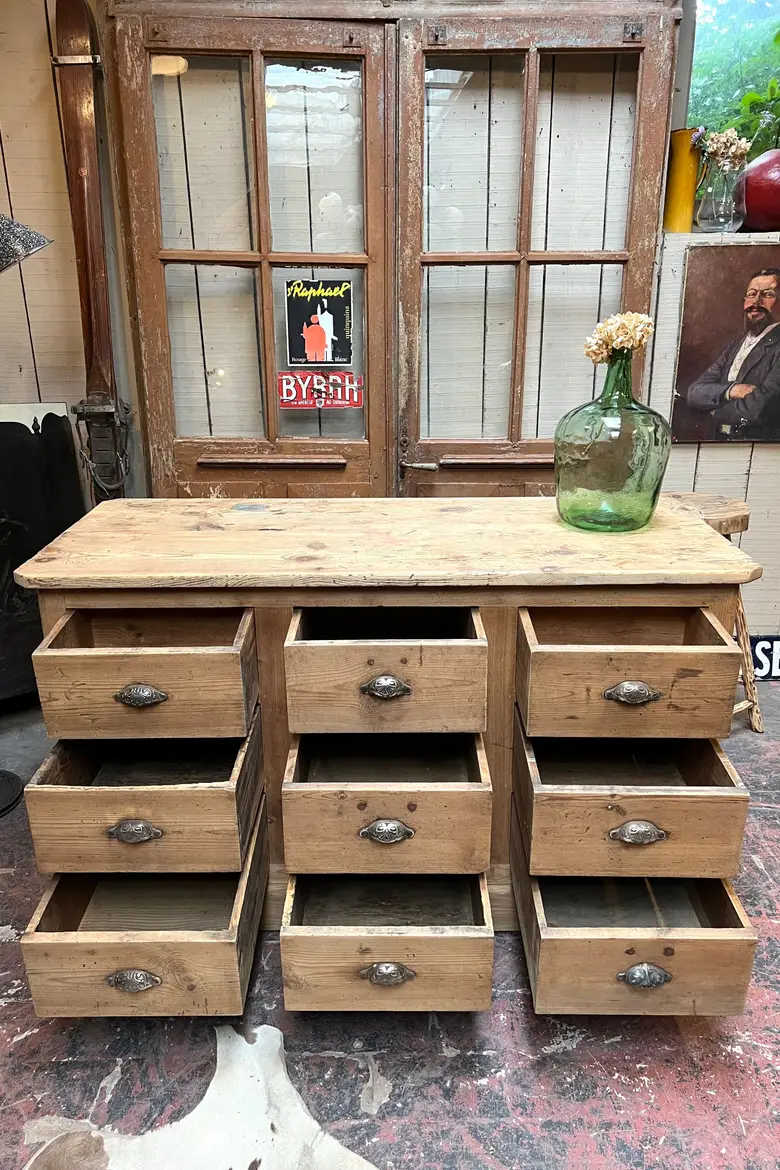 Ancien comptoir d’épicerie en bois Début XXème