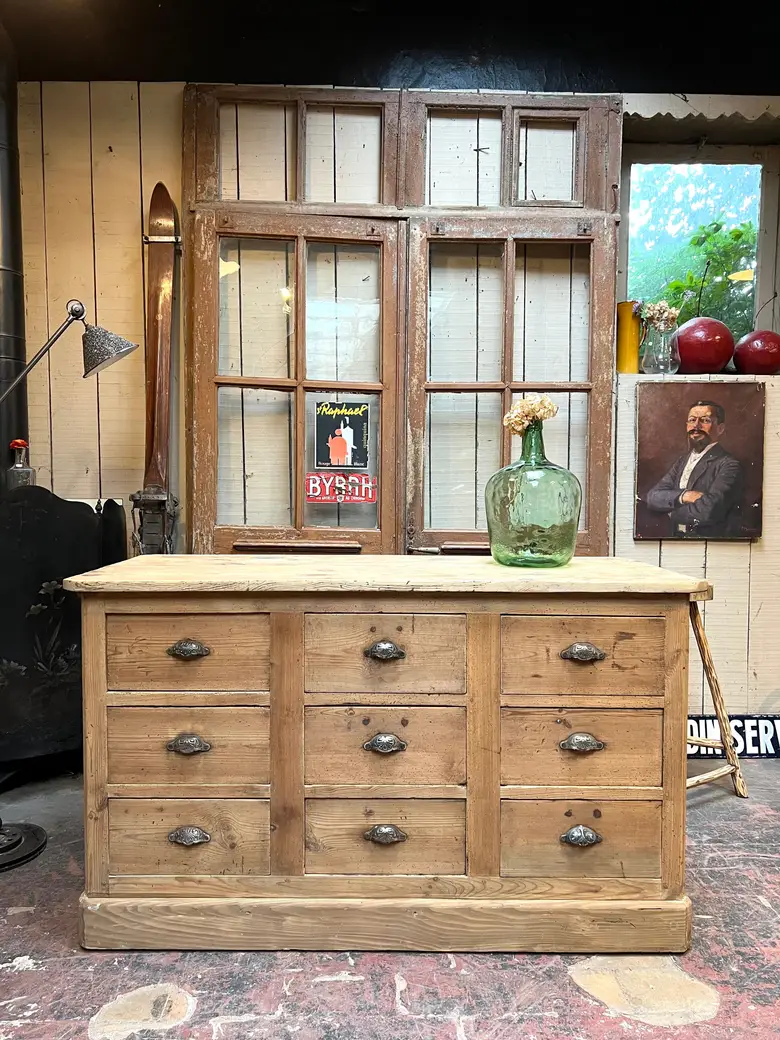 Ancien comptoir d’épicerie en bois Début XXème
