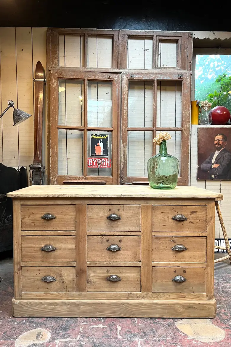 Ancien comptoir d’épicerie en bois Début XXème