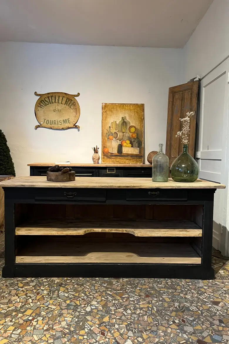 Ancien comptoir d’épicerie en bois Début XXème