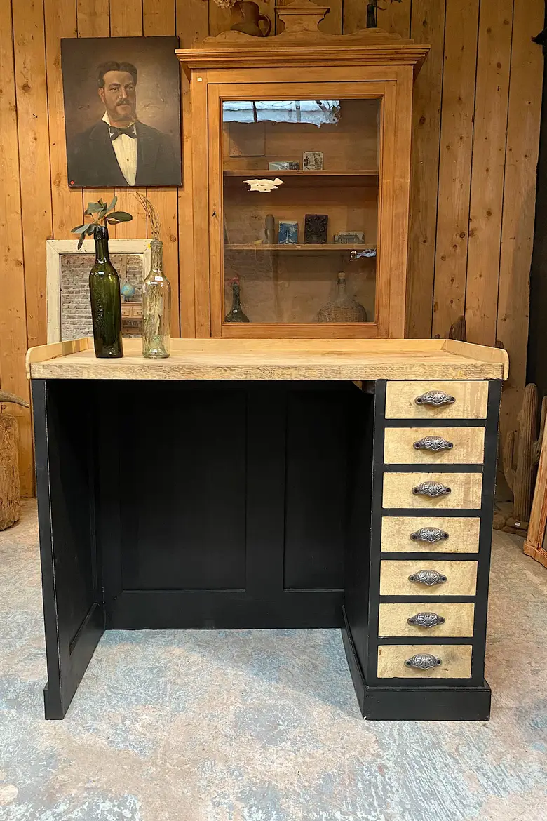 Ancien comptoir d’horloger en bois Début XXème