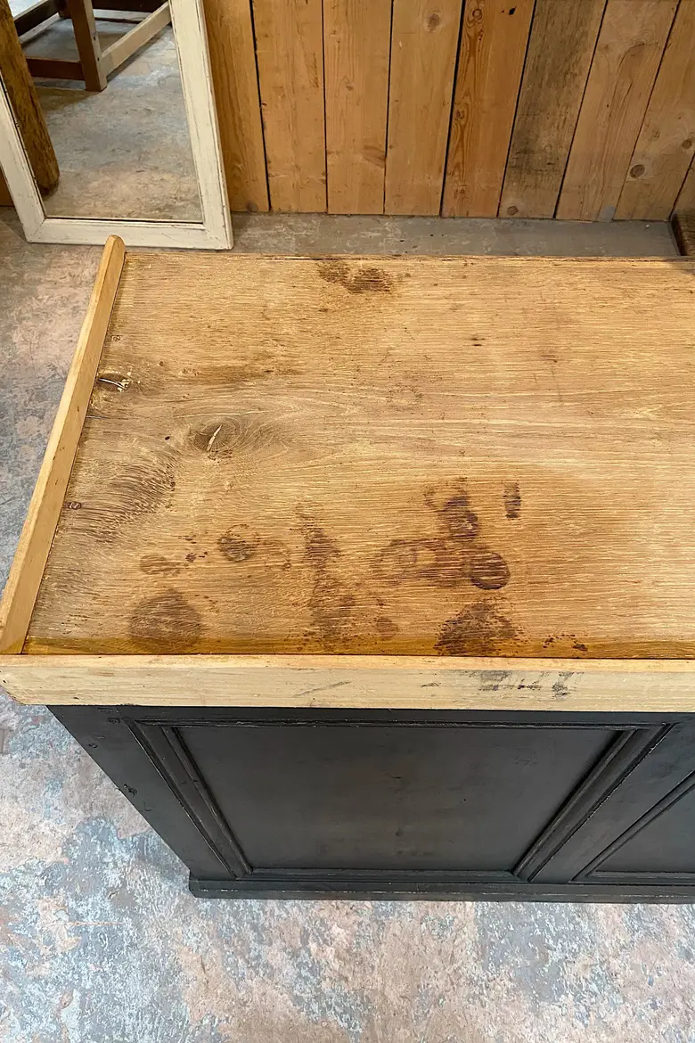 Ancien comptoir d’horloger en bois Début XXème