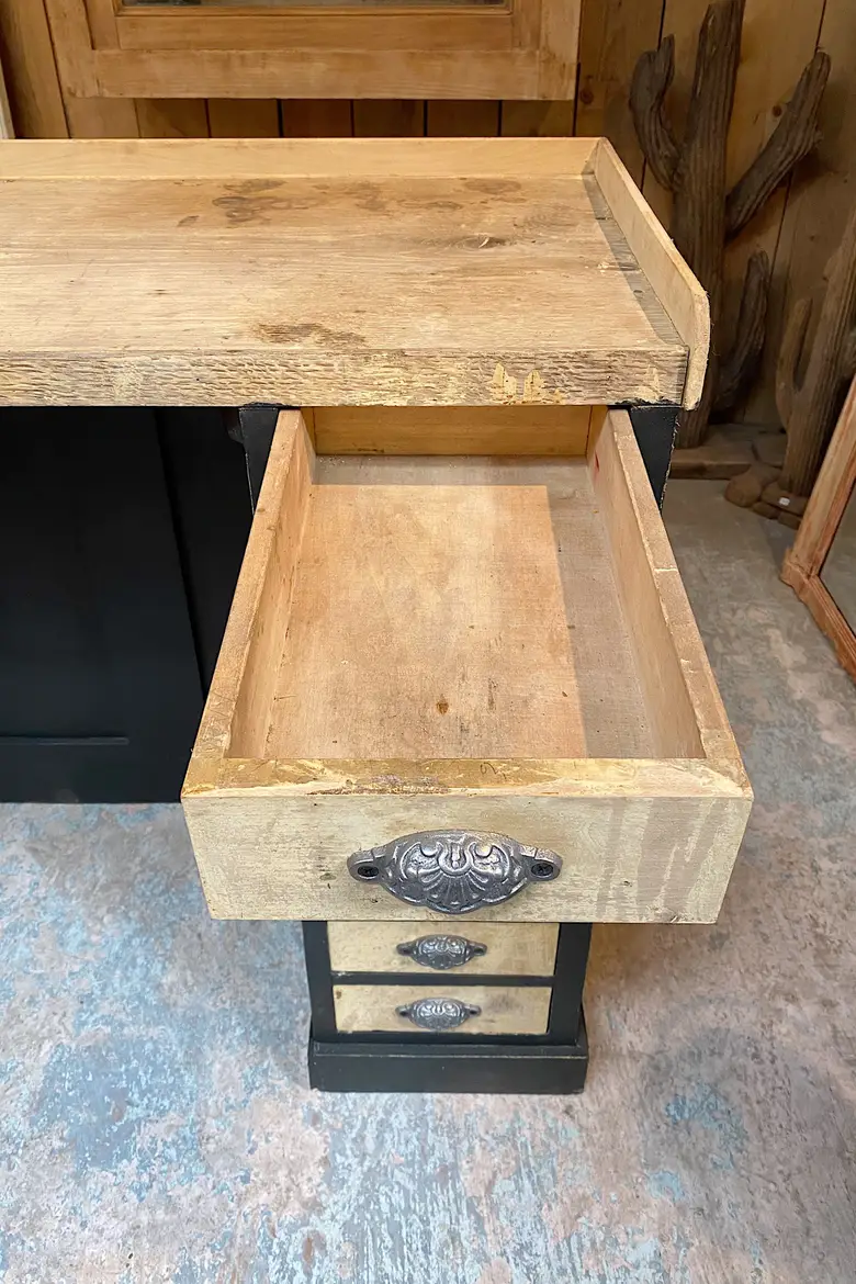 Ancien comptoir d’horloger en bois Début XXème