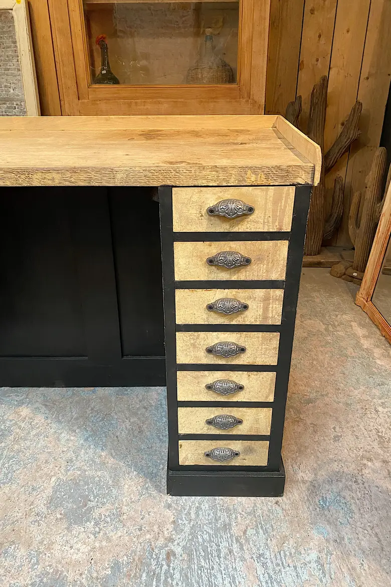 Ancien comptoir d’horloger en bois Début XXème