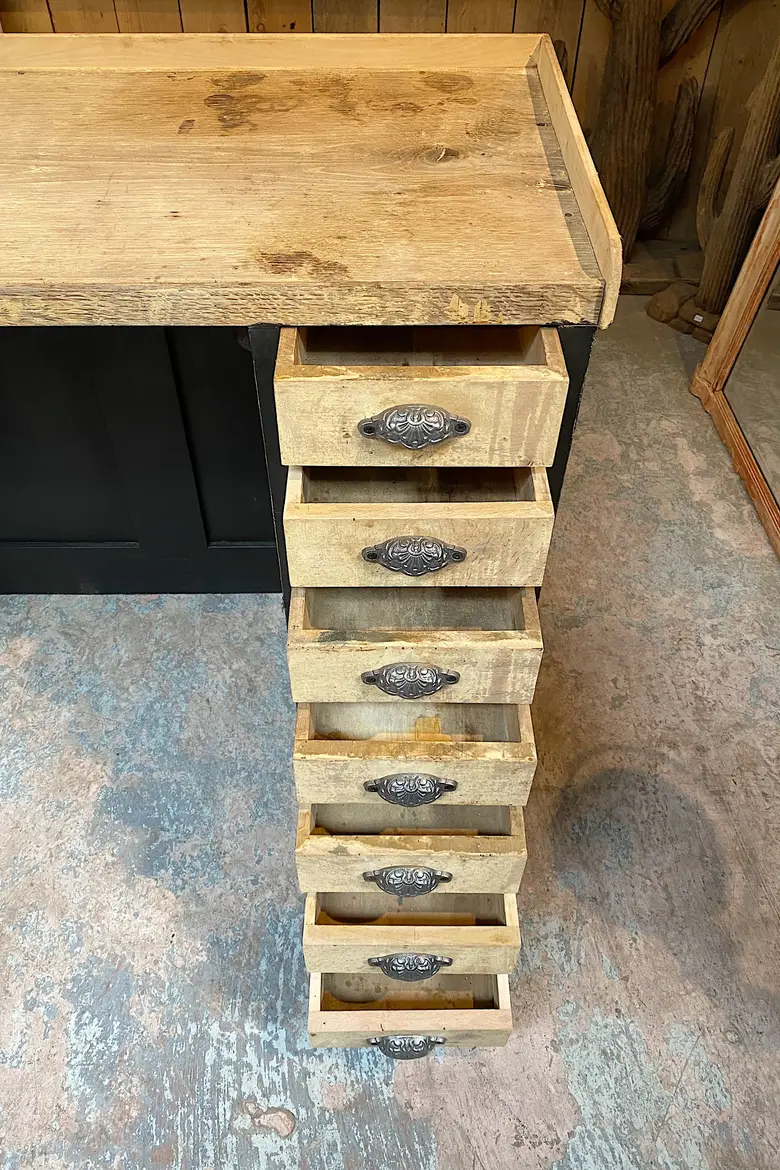 Ancien comptoir d’horloger en bois Début XXème