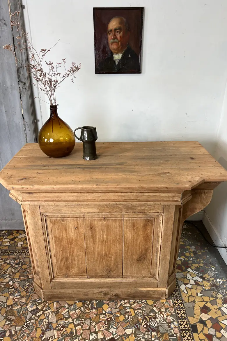 Ancien comptoir en chêne