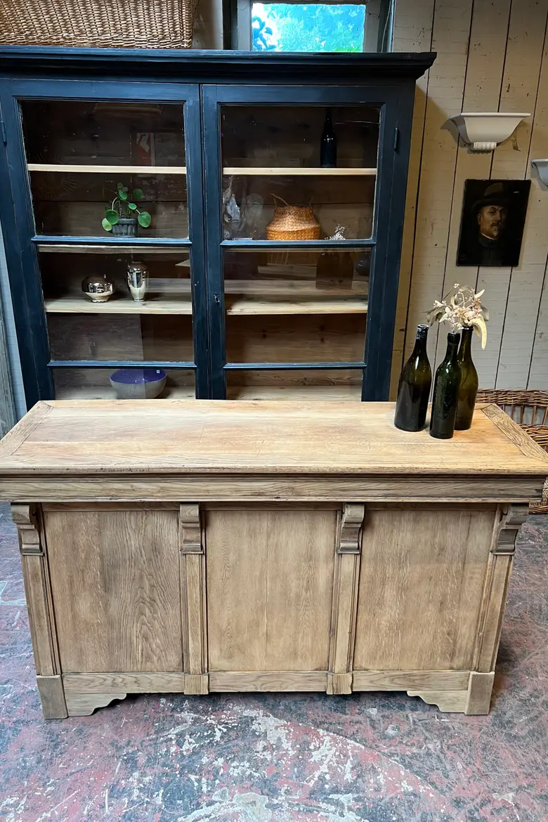 Ancien comptoir en chêne Début XXème