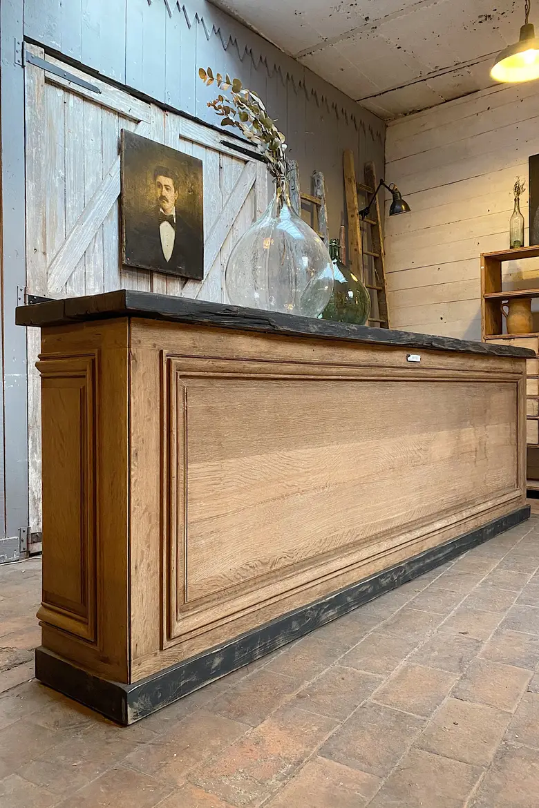 Ancien comptoir en chêne Début XXème