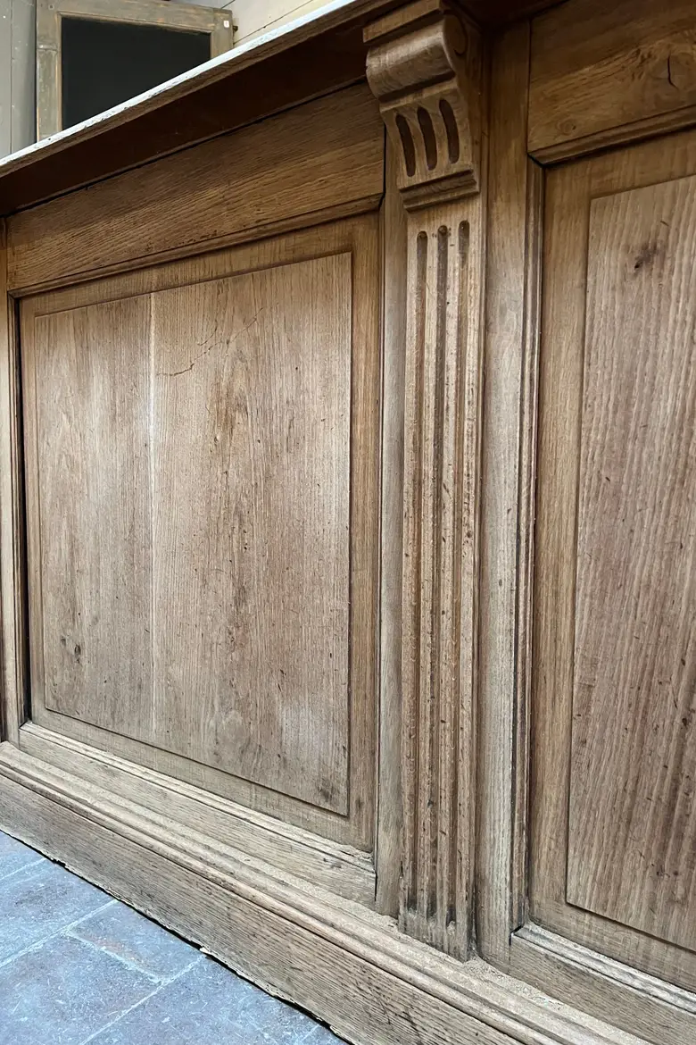 Ancien comptoir en chêne Début XXème