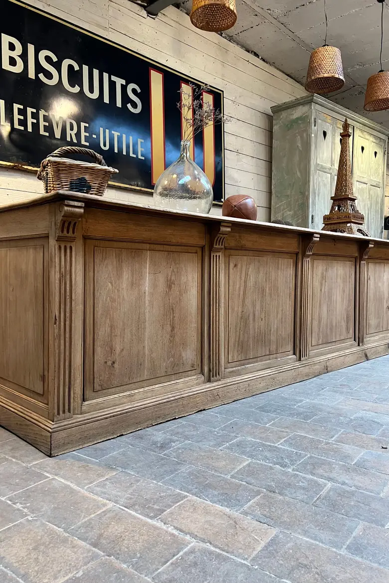 Ancien comptoir en chêne Début XXème