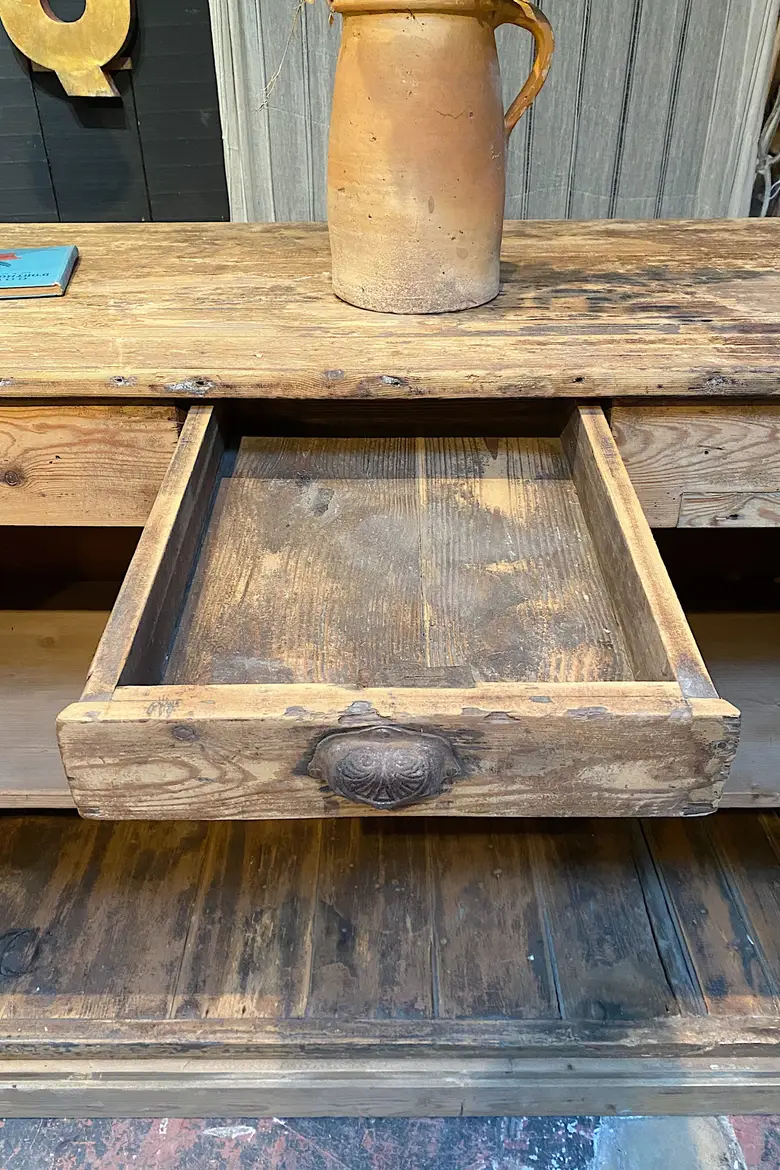 Ancien comptoir en sapin Début XXème