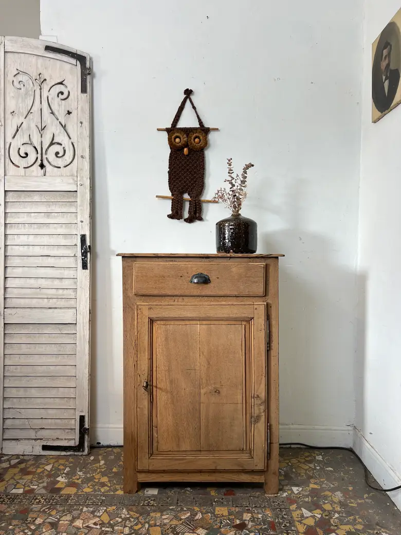 Ancien confiturier en chêne