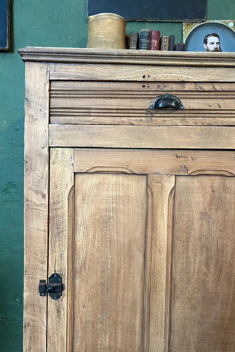 Ancien confiturier en orme Début XXème