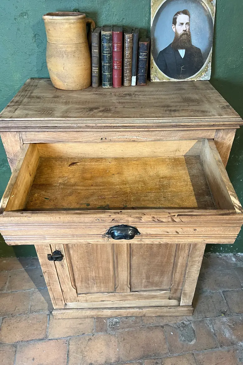 Ancien confiturier en orme Début XXème