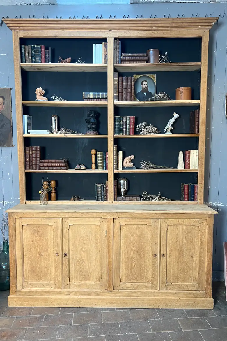 Ancien deux corps en chêne
