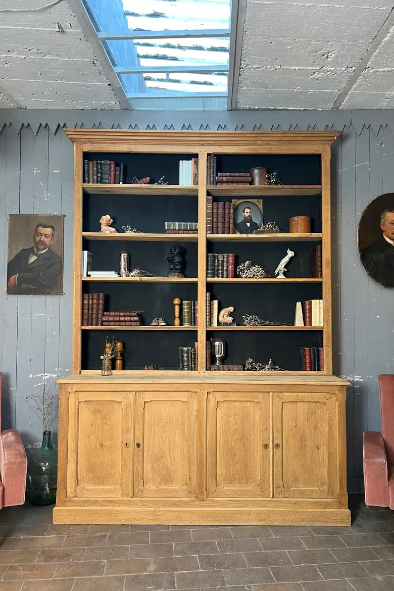 Ancien deux corps en chêne