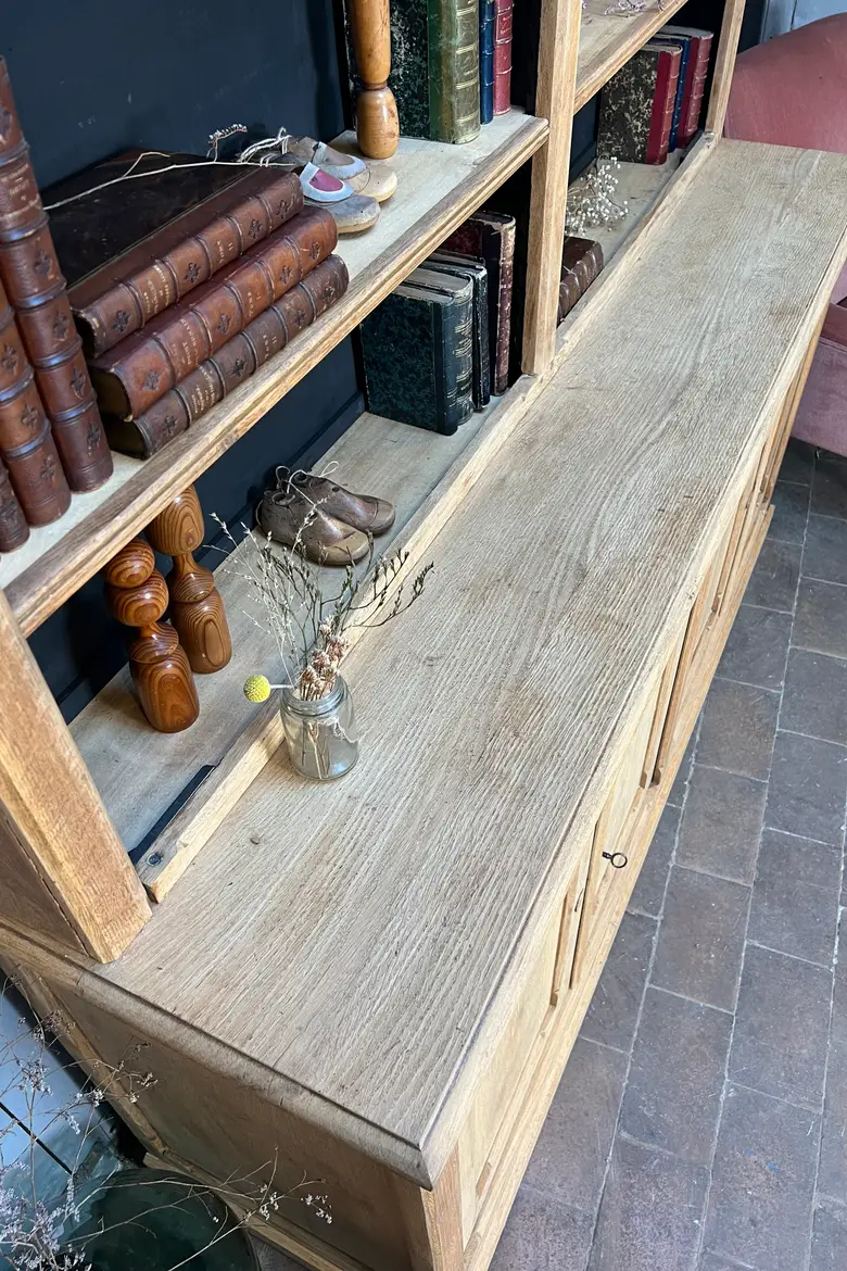 Ancien deux corps en chêne