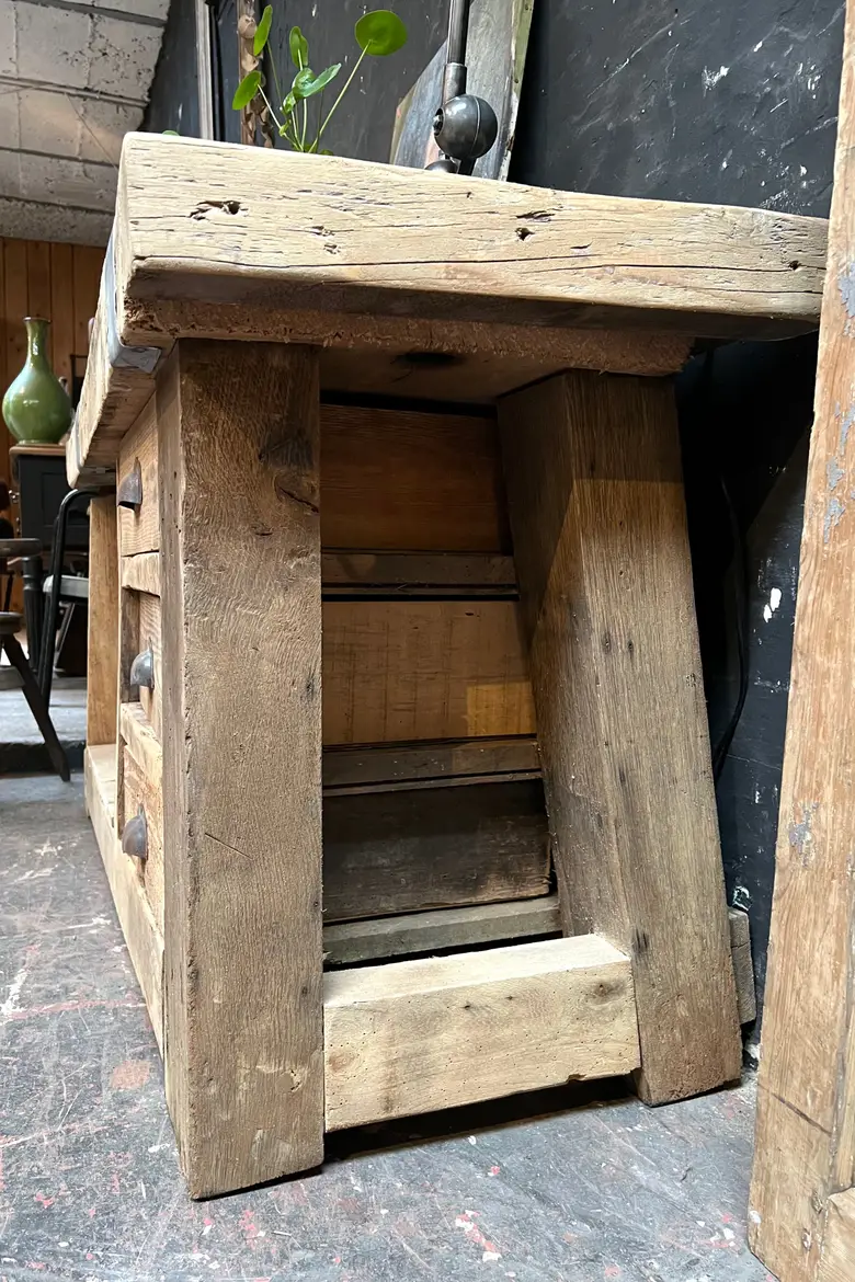 Ancien établi à tiroirs en bois Début XXème