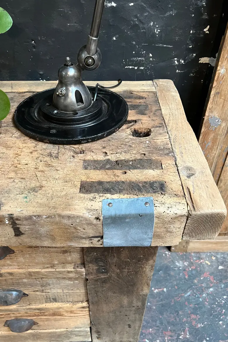 Ancien établi à tiroirs en bois Début XXème