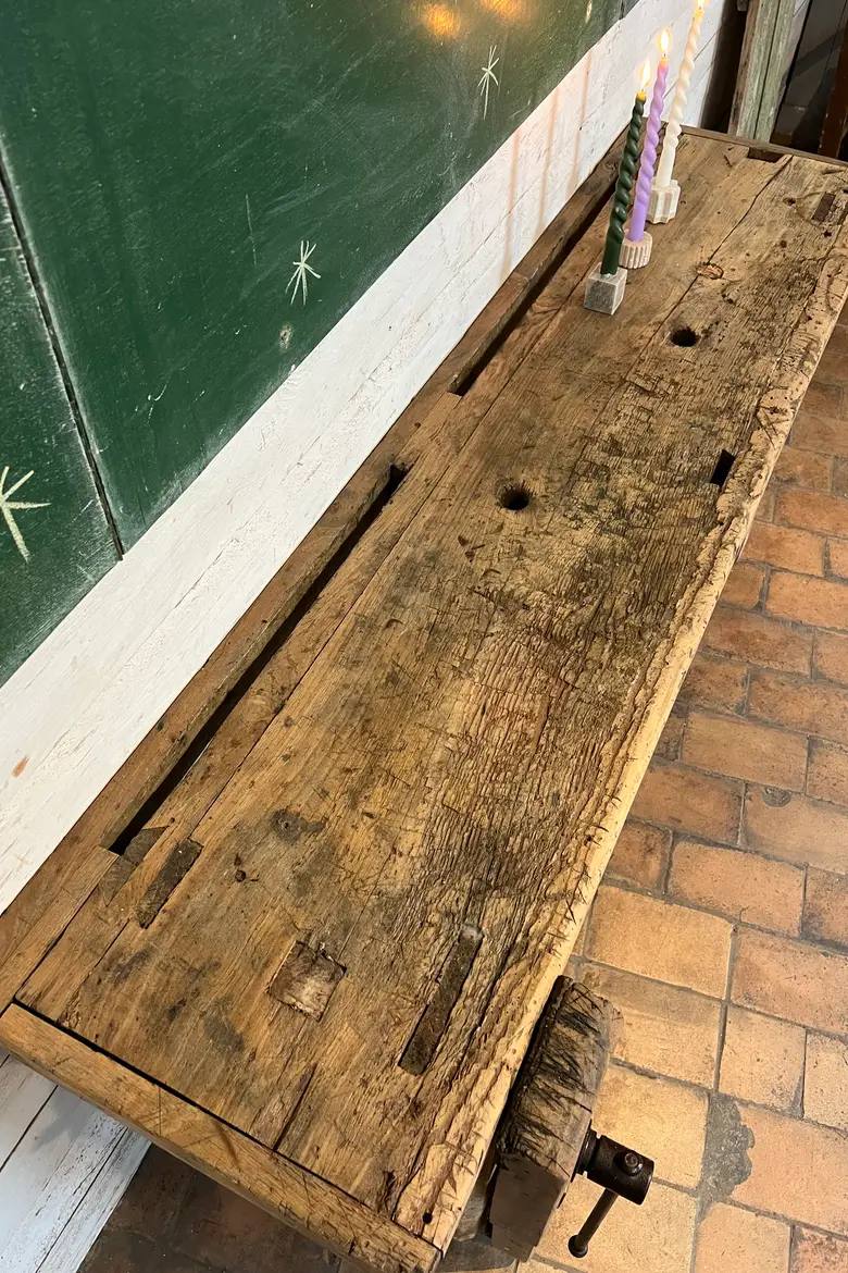 Ancien établi avec coffre Début XXème