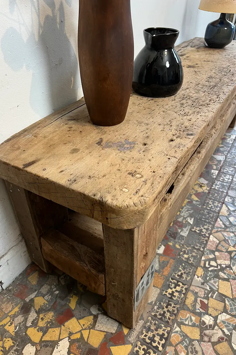 Ancien établi bas en chêne et sapin