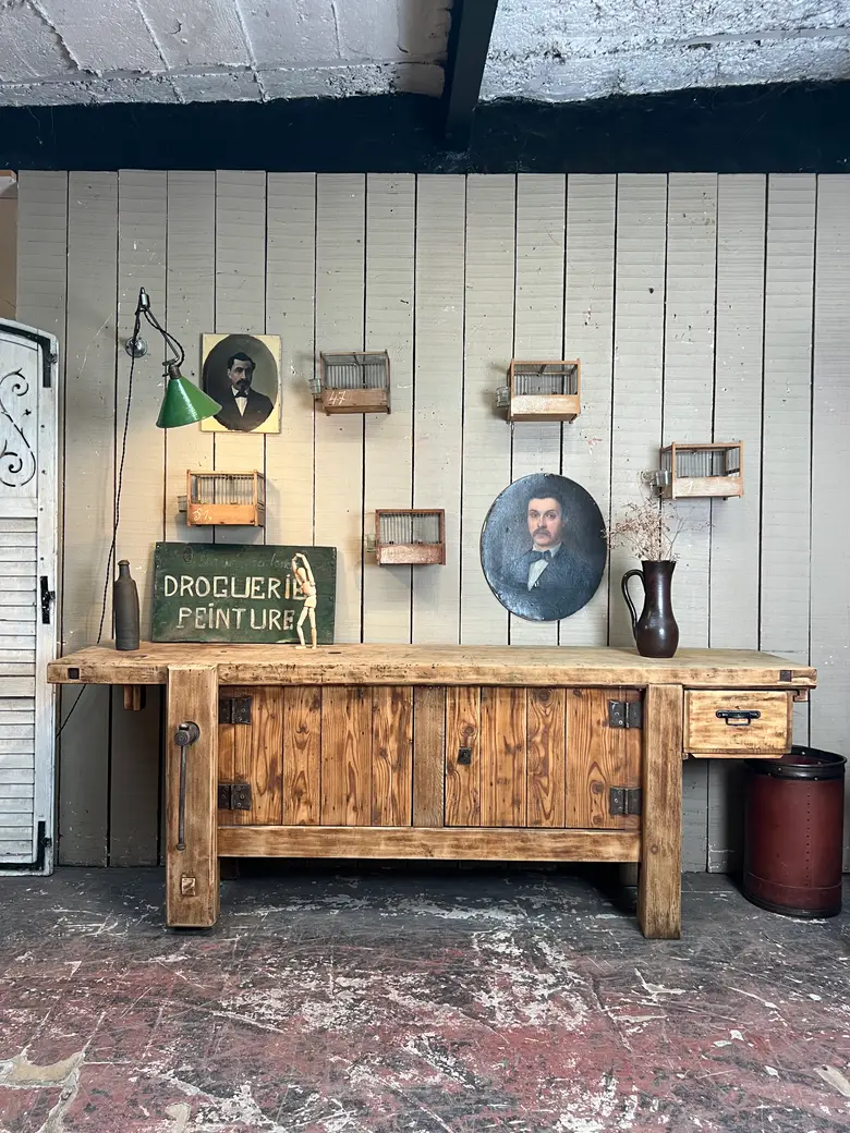 Ancien établi d’atelier