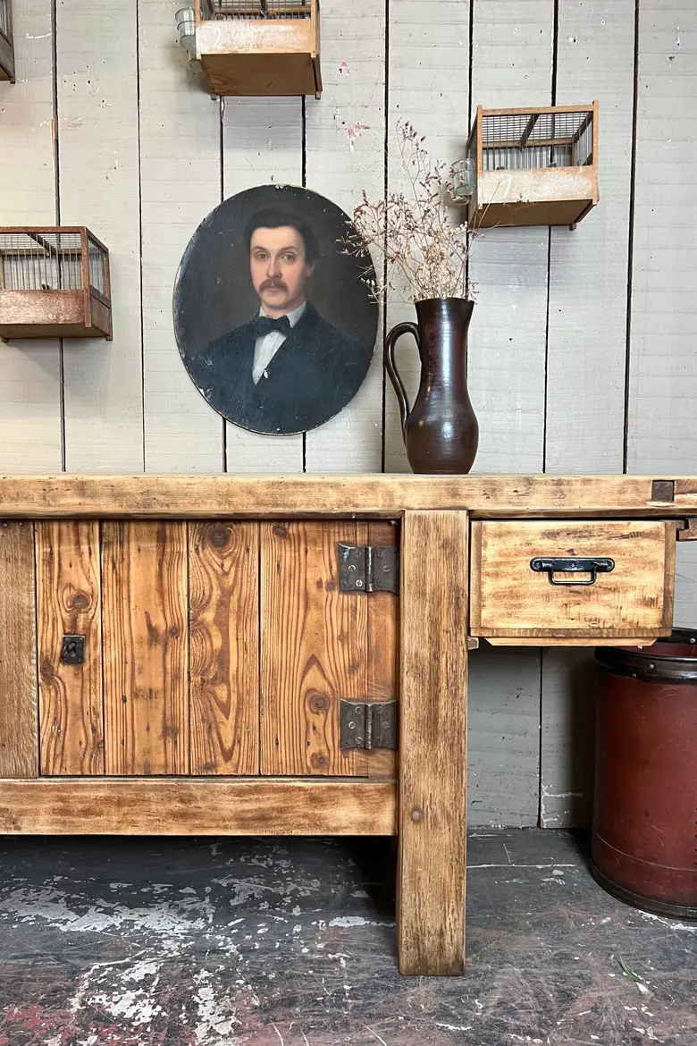 Ancien établi d’atelier