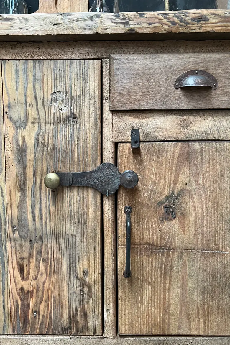 Ancien établi d’atelier  en bois Début XXème