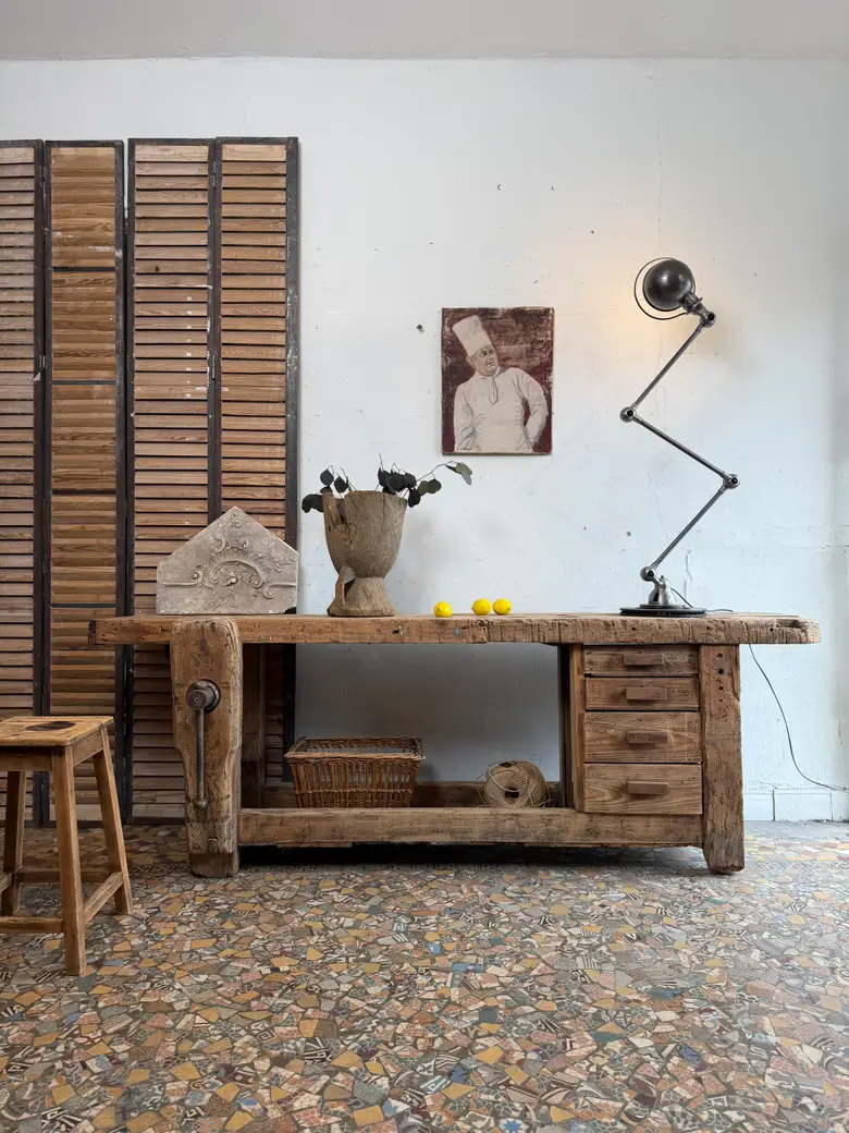 Ancien établi d’atelier