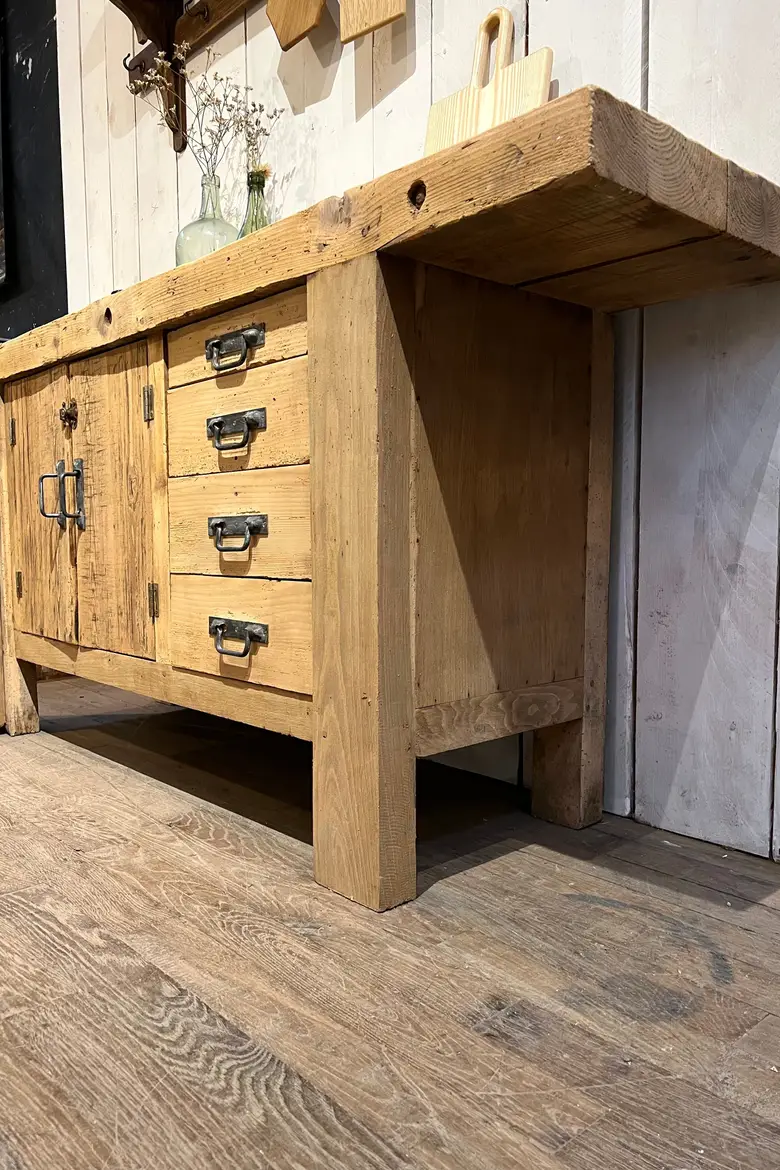 Ancien établi de menuisier Début XXème