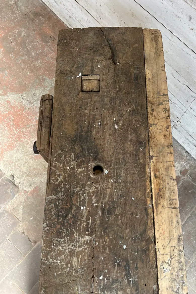 Ancien établi de menuisier en chêne