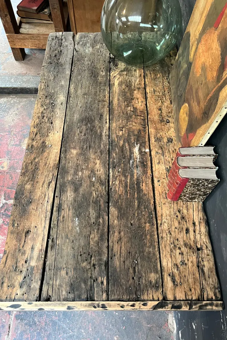 Ancien établi d’usine en bois Début XXème