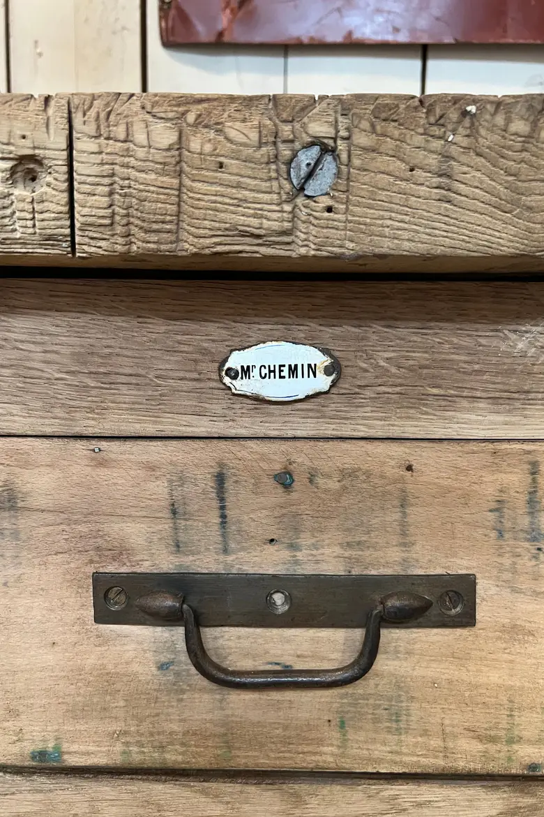 Ancien établi d’usine en bois Début XXème