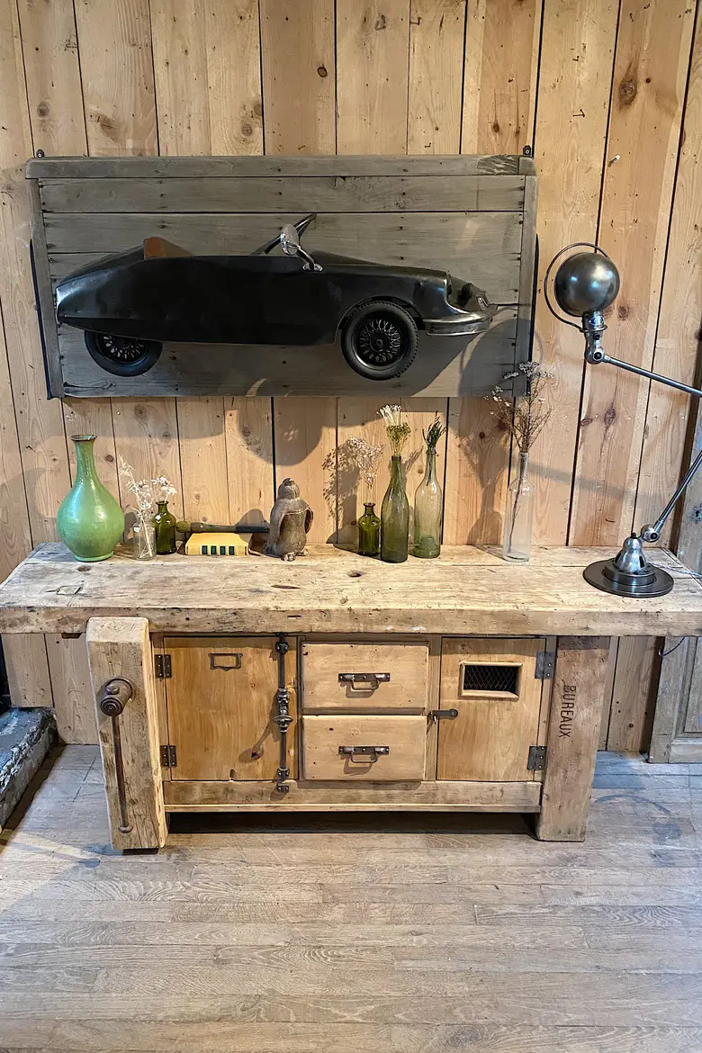 Ancien établi d’usine en bois Début XXème