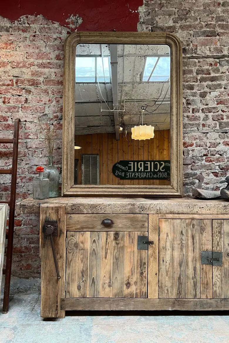 Ancien établi d’usine en bois Début XXème