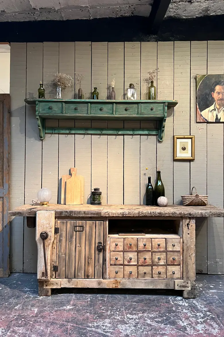 Ancien établi en bois brut Début XXème