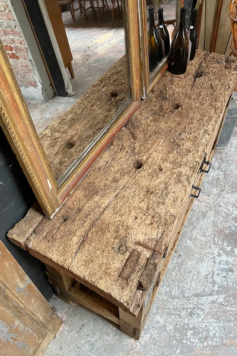 Ancien établi en bois brut Début XXème